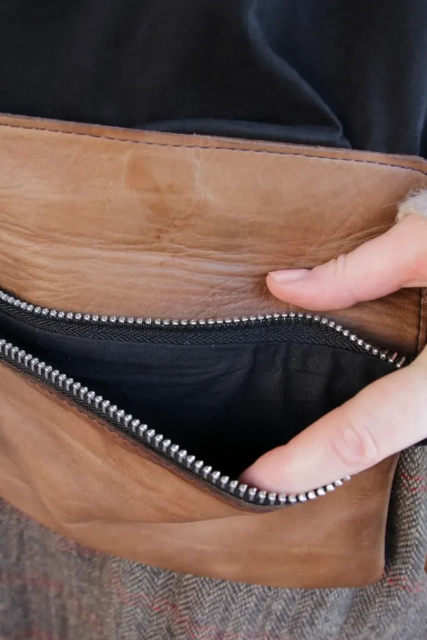 Fra.Sa Gürteltasche/Crossbody Bag MARSUPIO in tobacco geölt - supersoftes Leder